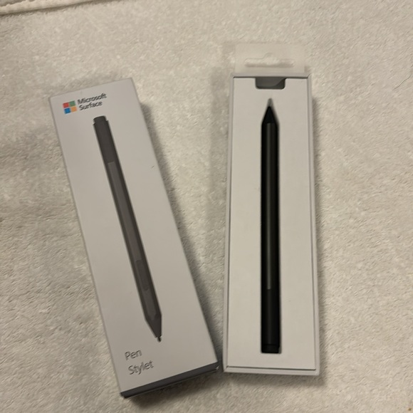 Microsoft Surface Pen - Model 1776 - Picture 3 of 3